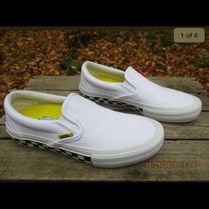 Vans Pro Slip-on white and checkerboard base 7